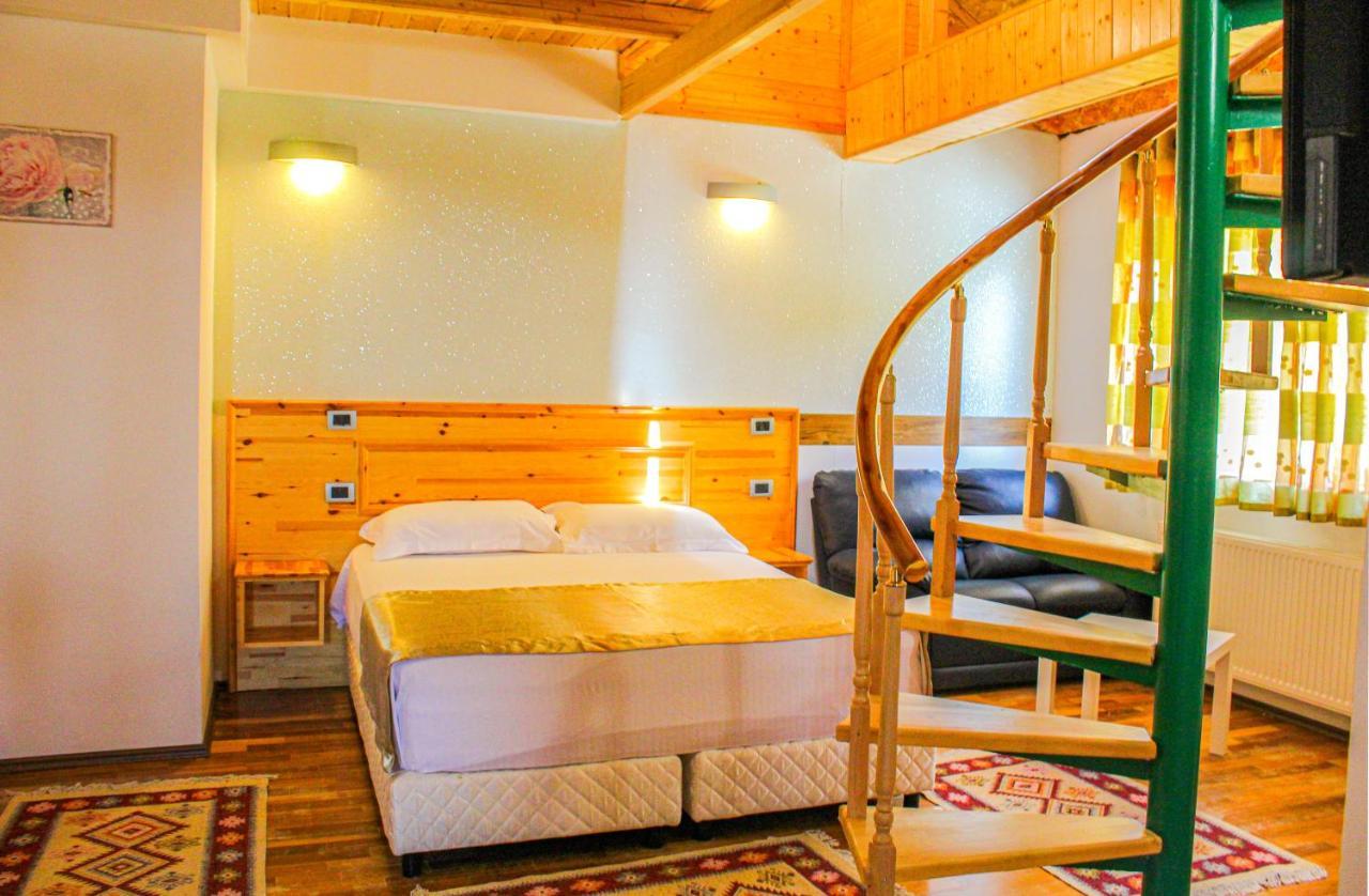 Shkreli Resort Qafeshtame Cudhi-Kamt ภายนอก รูปภาพ