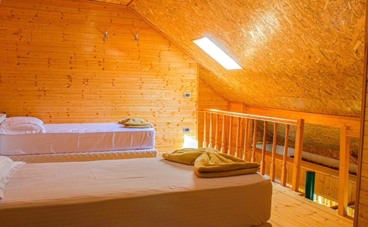 Shkreli Resort Qafeshtame Cudhi-Kamt ภายนอก รูปภาพ