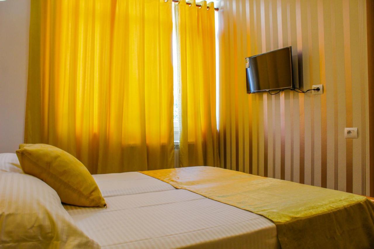 Shkreli Resort Qafeshtame Cudhi-Kamt ภายนอก รูปภาพ