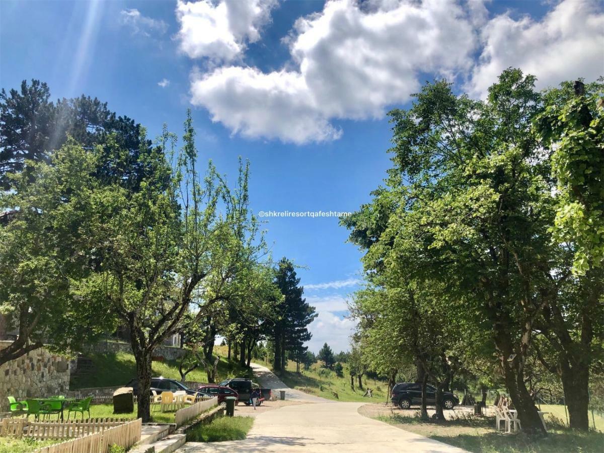 Shkreli Resort Qafeshtame Cudhi-Kamt ภายนอก รูปภาพ