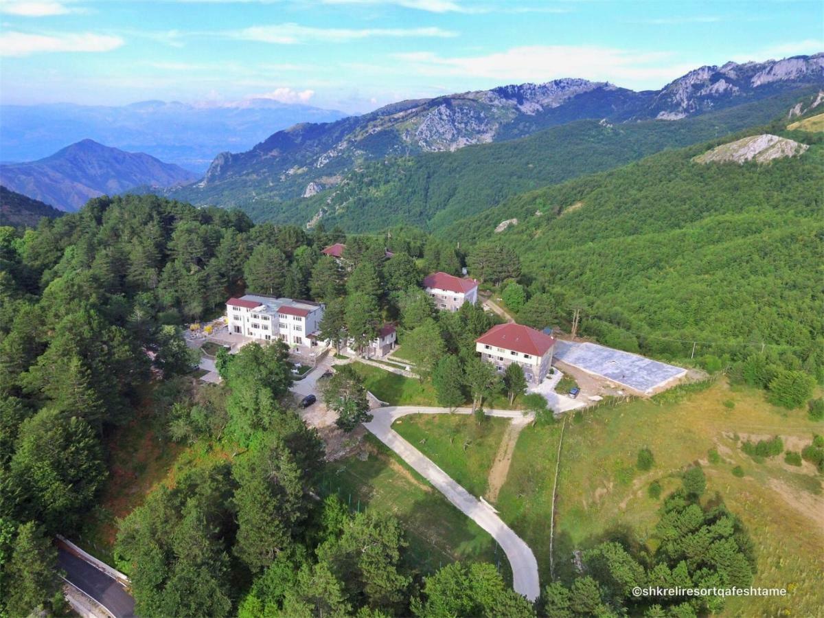 Shkreli Resort Qafeshtame Cudhi-Kamt ภายนอก รูปภาพ